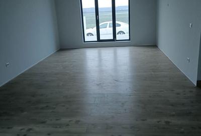 Casă cu 3 camere în Central - 3