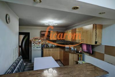 Casă individuală cu 4 camere cu Canalizare în Blumăna - 9