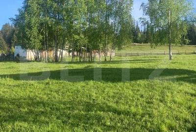 Teren de 2000 mp, în Central - 7