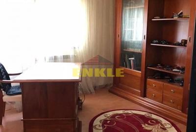 Casă individuală cu 5 camere cu Canalizare în Exterior Vest - 5