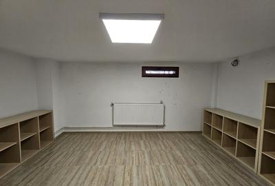 Spațiu comercial, de 297 mp, în Stadion - 2