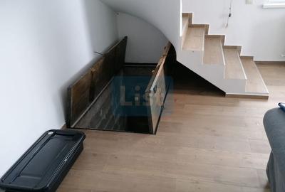 Casă cu 3 camere cu Canalizare în Central - 8