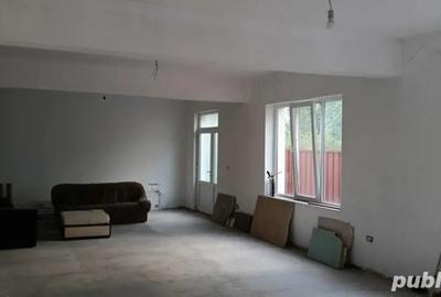 Inchiriez spatiu comercial Inchiriez spatiu comercial - 1