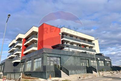 Spațiu comercial, de 75.4 mp, în Central - 4