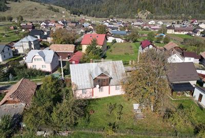 Casă individuală cu 4 camere cu Teren 904 Mp în Bucșoaia - 4