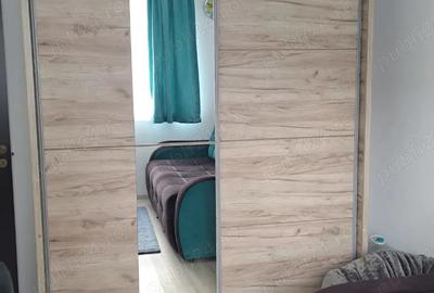 Proprietar Vand apartament cu 2 camere situat in Sanpetru - 4