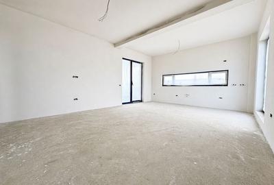 Apartament cu 3 camere semidecomandat în Moșnița Veche - 2