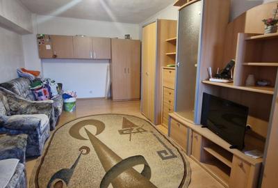 Garsonira decomandata, etaj intermediar, bloc cu lift. - 10