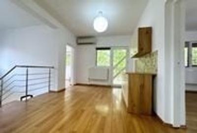 Casă cu 4 camere cu Teren 500 Mp în Băneasa - 3