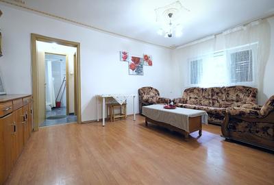 TINERETULUI- parc, apartament 4 camere decomandate, parter cu centrala termica