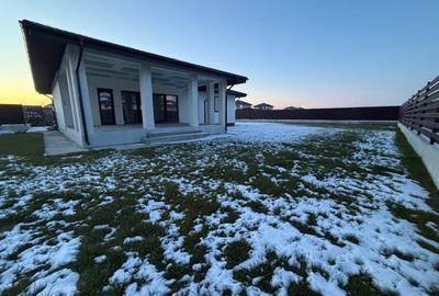 Vila individuala, 4 cam, teren 955 mp, terasa 35 mp, comision 0% - 17