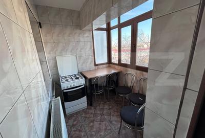 Apartament cu 4 camere decomandat, mobilat în Lăpuș - 10