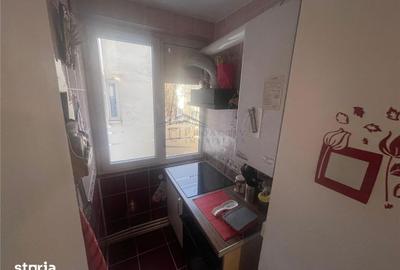 Apartament cu 3 camere decomandat în George Enescu - 2