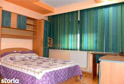Apartament cu 3 camere decomandat în Central - 12