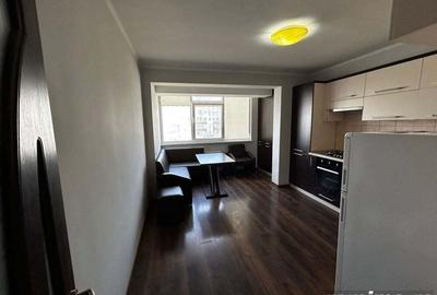 Garsonieră decomandată în Gorjului - 2