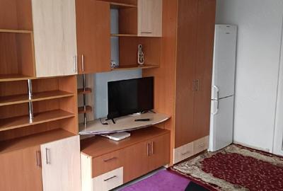 Garsonieră decomandată în Central - 4