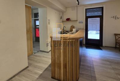 Spațiu comercial, de 82.099998474121 mp, în Ultracentral - 3