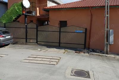 Casă cu 3 camere cu Teren 230 Mp în Central - 2