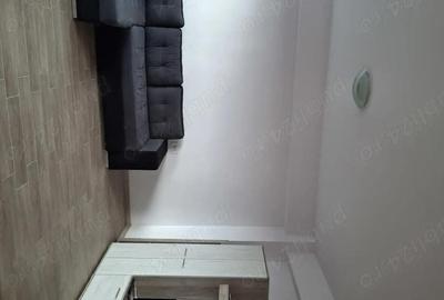 Garsonieră decomandată în Lotus - 7