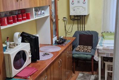 Apartament cu 3 camere decomandat în Central - 2