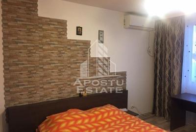Garsonieră decomandată în Complex Studențesc