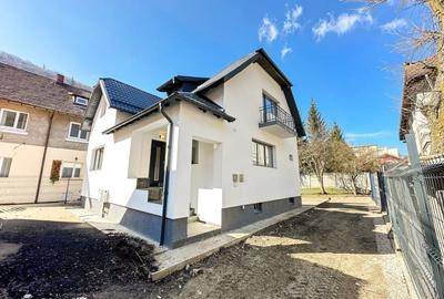 Casă cu 6 camere cu Teren 534 Mp în Tudor Vladimirescu