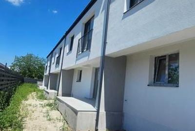 Casă cu 4 camere cu Teren 200 Mp în Central - 2