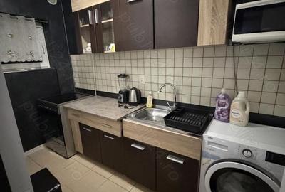 Apartament cu 3 camere decomandat în Berceni - 9