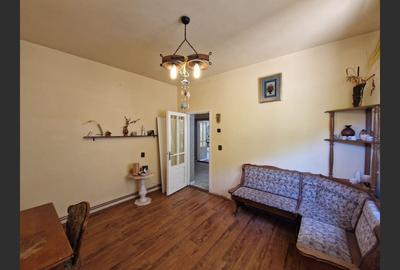 Casă cu 4 camere cu Canalizare în Băița - 7