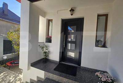 Casă cu 3 camere cu Canalizare în Chinteni - 2