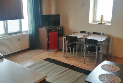 Garsonieră decomandată în Unirii - 2