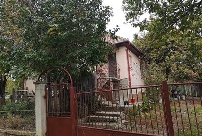 Casă cu 2 camere cu Teren 2040 Mp în Rediu - 4