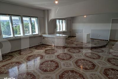 Apartament cu 4 camere în Intim - 16