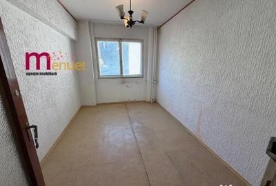 Apartament cu 3 camere decomandat în Piața Nouă - 5