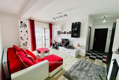 Apartament cu 3 camere semidecomandat în Exterior Sud - 1
