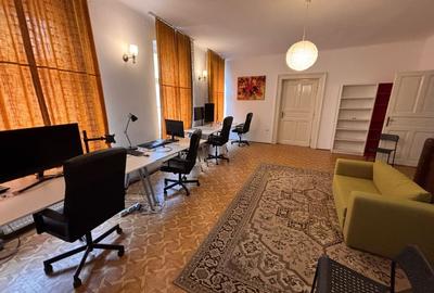 Apartament 3,5 camere,100mp, etaj 1-strada Postavarului - 2