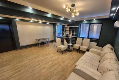 Apartament cu 4 camere decomandat, mobilat în Republicii - 1