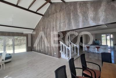 Casa de vanzare 405 mp utili 2 garaje 250 mp terase Slimnic Sibiu - 3