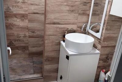 Garsoniera La Cheie, Bariera Calarasilor, etaj 3 - 4