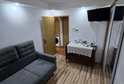 Apartament 3 camere decomandat Aparatorii Patriei / centrala