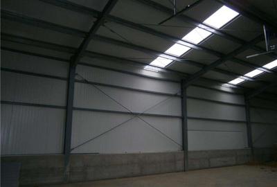 Spațiu comercial, de 400 mp, în Central - 4