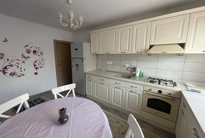 Casă cu 4 camere cu Teren 50 Mp în Central - 5