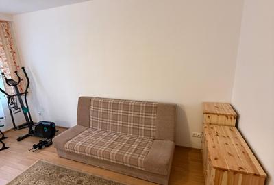 Apartament cu 3 camere semidecomandat în Plopilor - 23