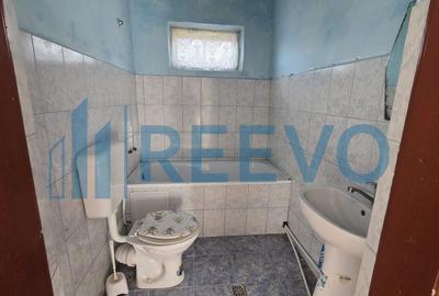 Casă individuală cu 3 camere cu Teren 1299 Mp în Central - 9