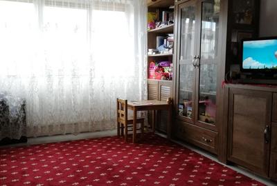 Apartament cu 2 camere decomandat în Gară - 2