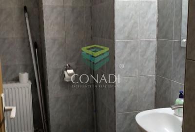 Spațiu comercial, de 93.860000610352 mp, în Central - 6