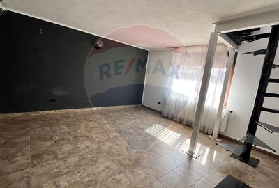 Casă cu 3 camere cu Teren 300 Mp în Gării - 10