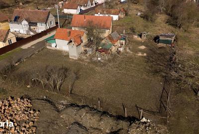 Casă cu 2 camere cu Teren 284 Mp în Central - 10