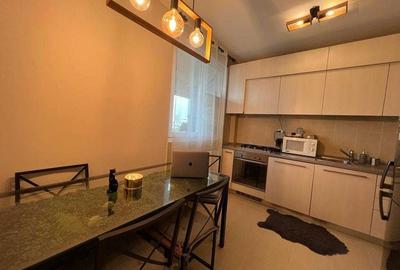 Apartament cu 2 camere semidecomandat, mobilat în 1 Mai - 6