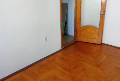 Apartament cu 3 camere semidecomandat în Obor - 7